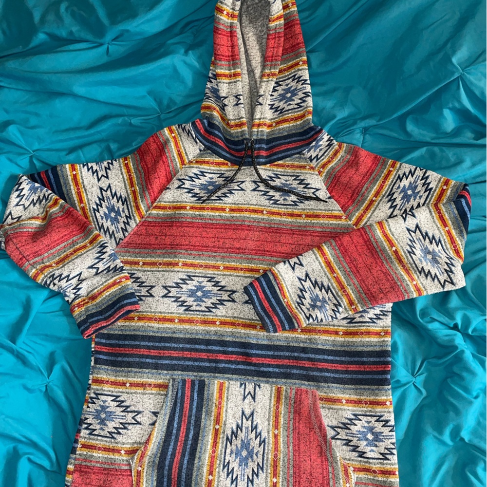 Aztec Design Fleece-Lined Hoodie